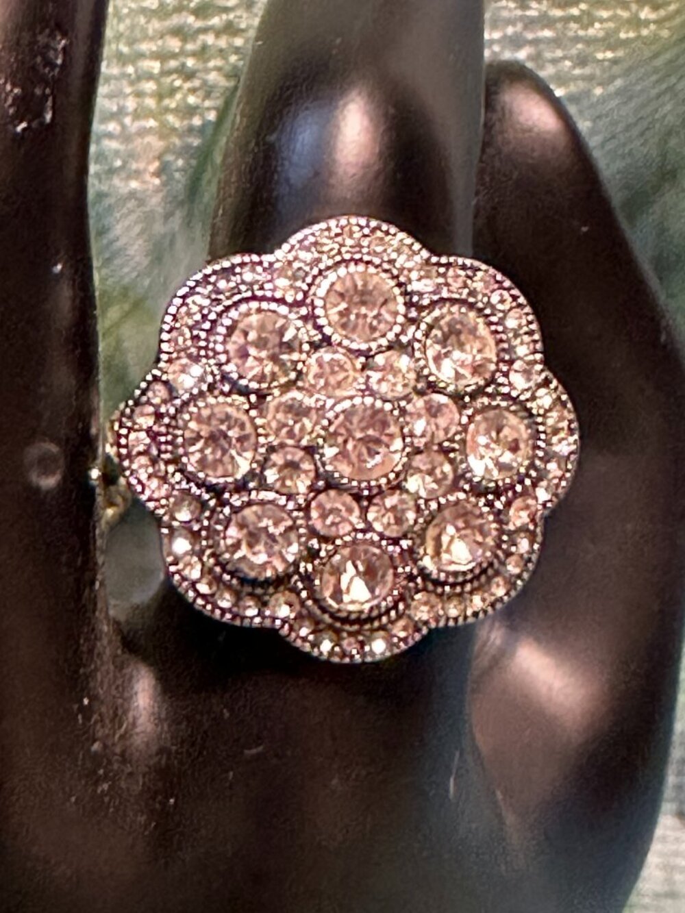 Chloe + Isabel Bon Chic Statement Ring Sz 8